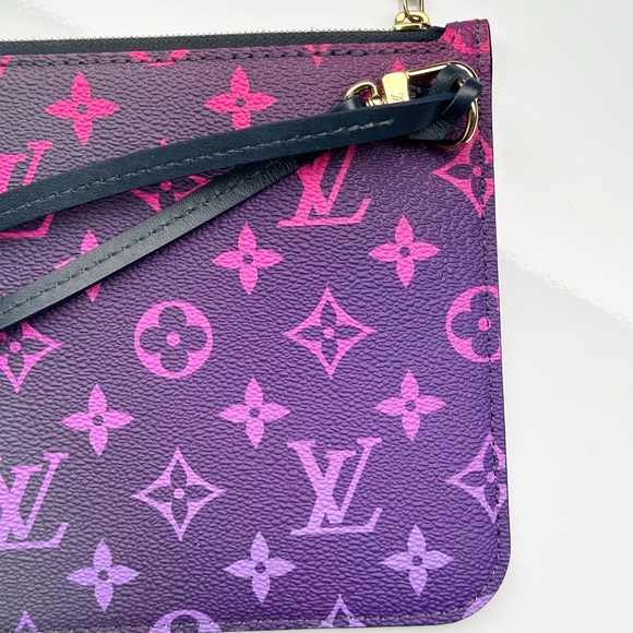 Louis Vuitton Midnight Neverfull Pouch Wristlet - Picture 13 of 15